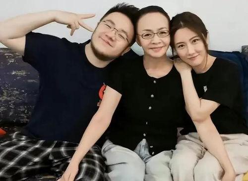 娱乐明星吃瓜爆料视频,明星吃瓜爆料视频幕后真相大起底